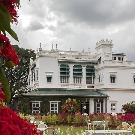 The Green Hotel Mysore Buitenkant foto