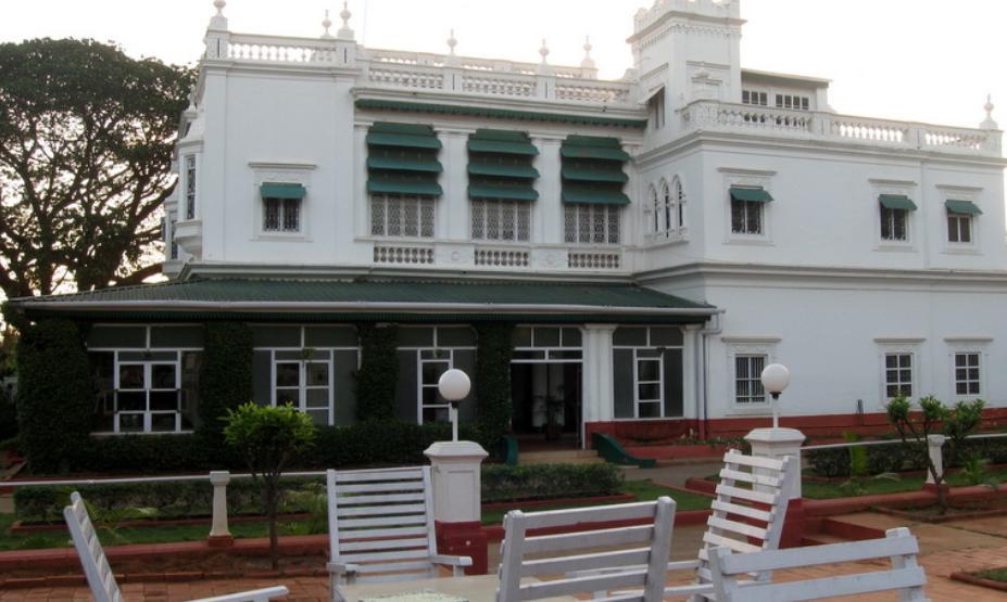 The Green Hotel Mysore Buitenkant foto